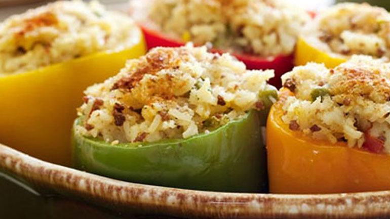 Εύκολο και γρήγορο σπιτικό φαγητό: Γεμιστές πιπεριές με μανιτάρια